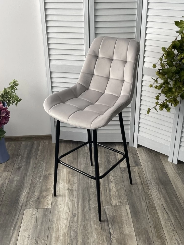 Товар Барный стул ХОФМАН, цвет H-09 Светло-серый, велюр / черный каркас М-City MC63094